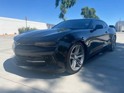 2018 Chevrolet Camaro 1LT RWD photo