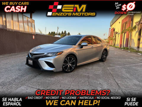 2018 Toyota Camry SE FWD photo