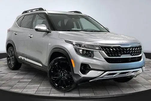 2018 Hyundai Santa Fe Sport 2.4L FWD photo
