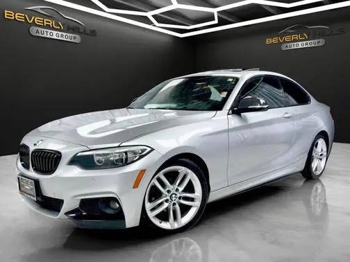 2017 BMW 2 Series 230i RWD photo