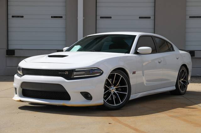 2018 Dodge Charger R/T Scat Pack RWD photo