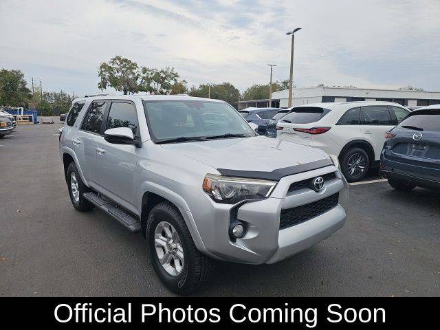 2017 Toyota 4Runner SR5 RWD photo