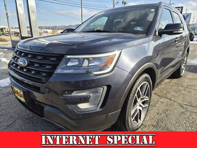 2017 Ford Explorer Sport 4WD photo