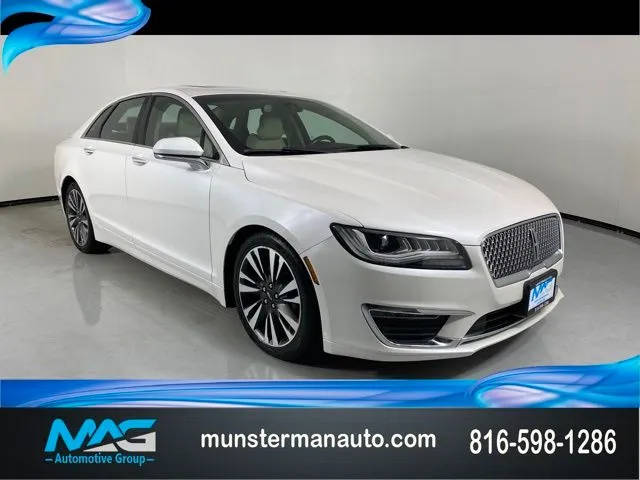 2017 Lincoln MKZ Reserve AWD photo