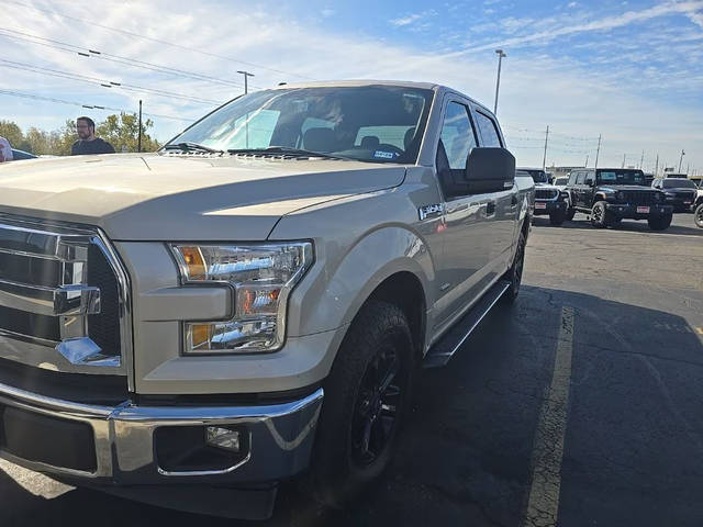 2017 Ford F-150 XLT RWD photo