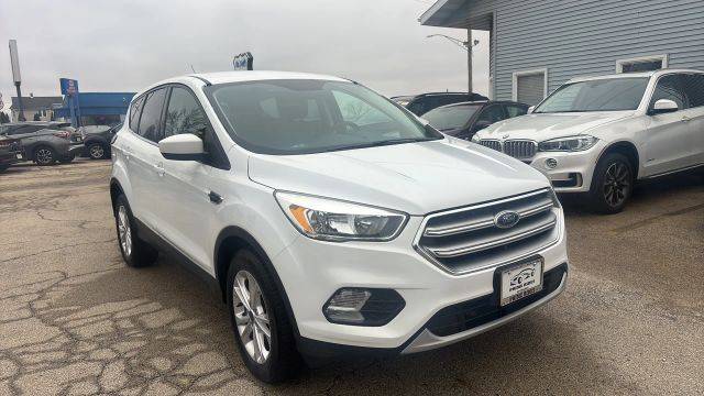 2017 Ford Escape SE 4WD photo