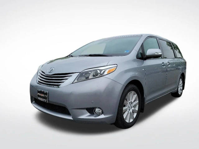 2017 Toyota Sienna Limited Premium AWD photo