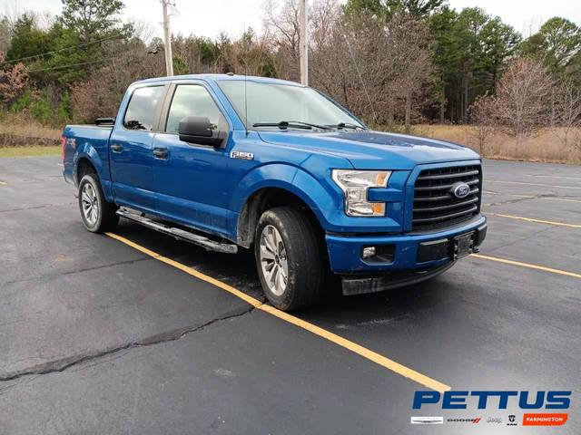 2017 Ford F-150 XL 4WD photo