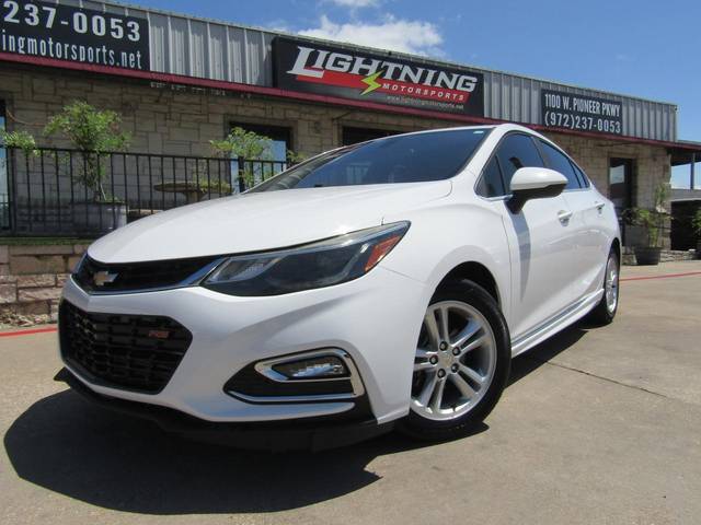 2017 Chevrolet Cruze LT FWD photo
