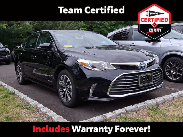 2018 Toyota Avalon Hybrid XLE Premium FWD photo
