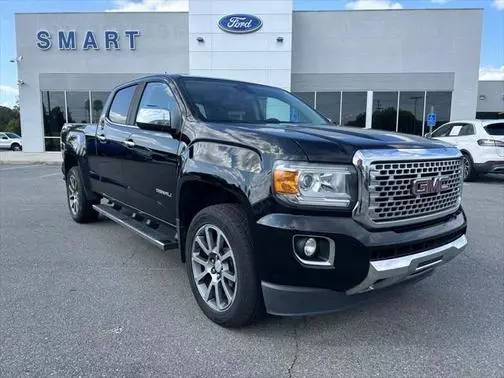 2018 GMC Canyon 4WD Denali 4WD photo