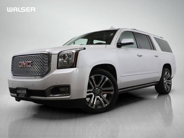 2017 GMC Yukon XL Denali 4WD photo