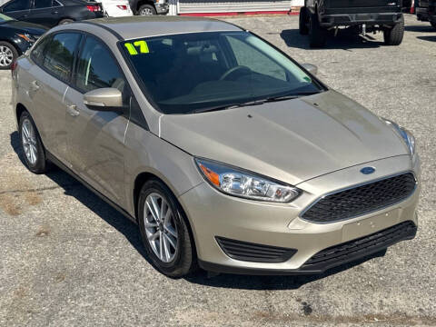 2017 Ford Focus SE FWD photo
