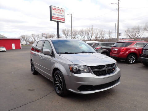2017 Dodge Grand Caravan SE Plus FWD photo