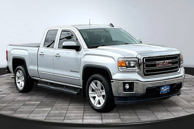 2015 GMC Sierra 1500 SLE 4WD photo