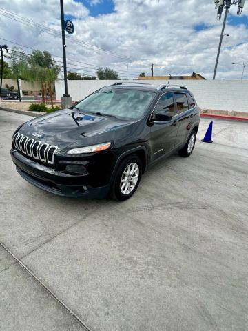 2018 Jeep Cherokee Latitude Plus FWD photo