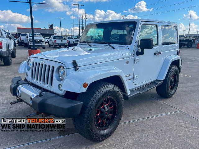 2017 Jeep Wrangler Sahara 4WD photo