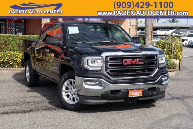 2018 GMC Sierra 1500 SLE 4WD photo