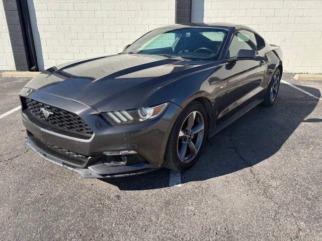 2017 Ford Mustang EcoBoost RWD photo