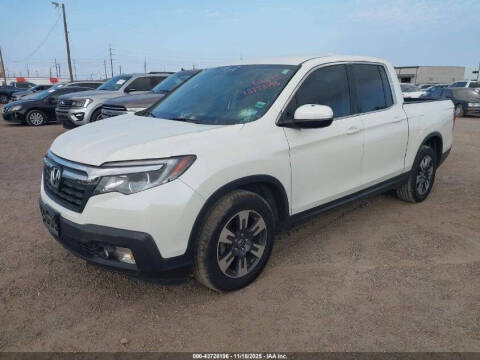 2017 Honda Ridgeline RTL-T FWD photo