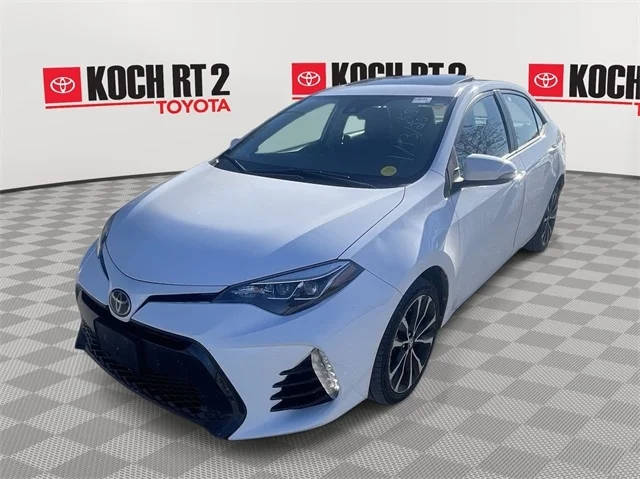 2017 Toyota Corolla SE FWD photo