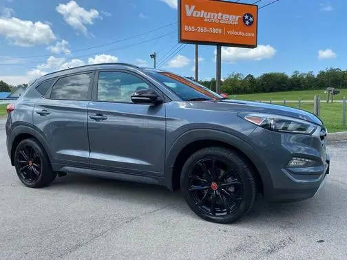2017 Hyundai Tucson Night AWD photo