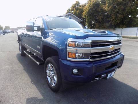 2018 Chevrolet Silverado 2500HD High Country 4WD photo