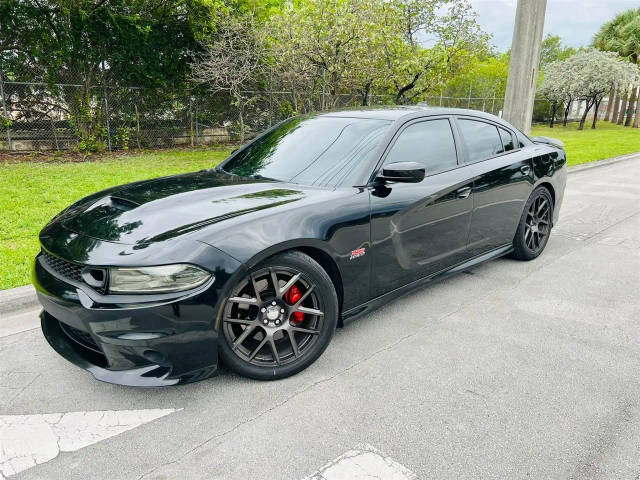 2018 Dodge Charger R/T Scat Pack RWD photo