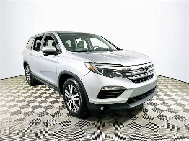2017 Honda Pilot EX FWD photo