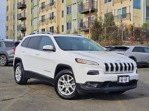 2018 Jeep Cherokee Latitude Plus 4WD photo