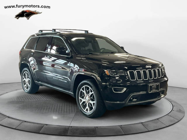 2018 Jeep Grand Cherokee Sterling Edition 4WD photo