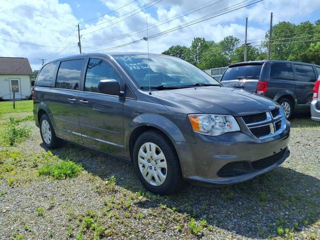 2017 Dodge Grand Caravan SE FWD photo