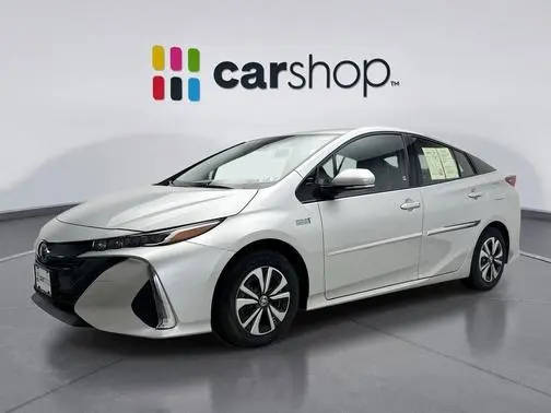 2017 Toyota Prius Prime Premium FWD photo