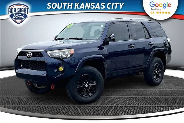 2017 Toyota 4Runner SR5 Premium 4WD photo