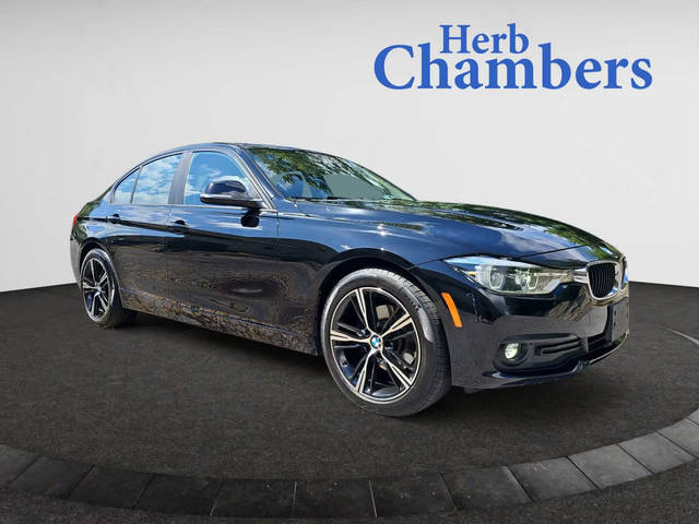 2018 BMW 3 Series 320i xDrive AWD photo