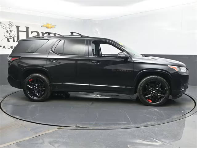 2018 Chevrolet Traverse Premier FWD photo
