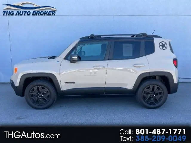 2017 Jeep Renegade Deserthawk 4WD photo