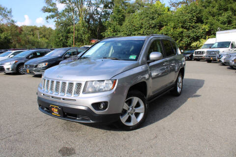 2016 Jeep Compass Latitude 4WD photo