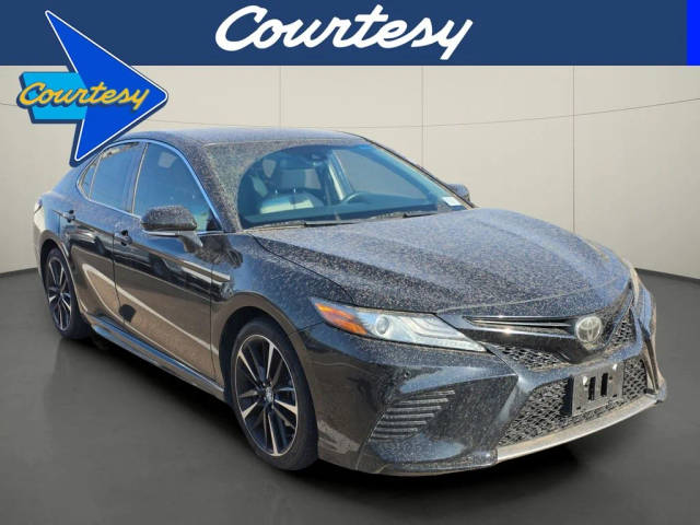 2018 Toyota Camry XSE FWD photo