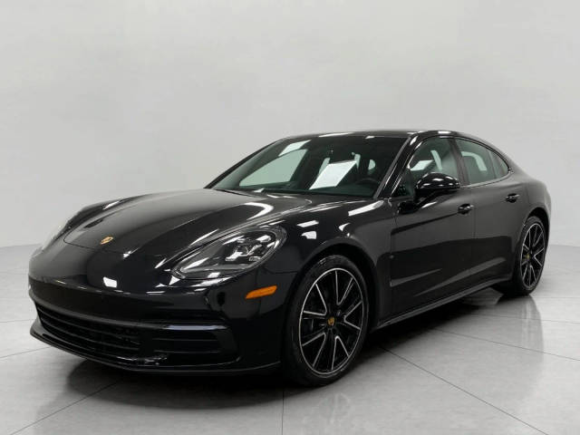 2018 Porsche Panamera 4 AWD photo