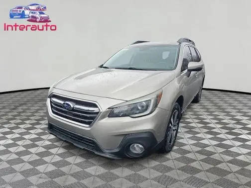 2018 Subaru Outback Limited AWD photo