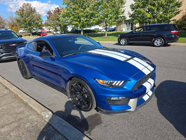 2017 Ford Mustang Shelby GT350 RWD photo