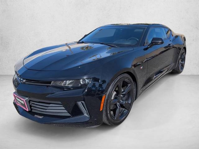2018 Chevrolet Camaro 1LT RWD photo