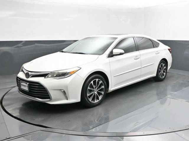 2018 Toyota Avalon XLE Premium FWD photo