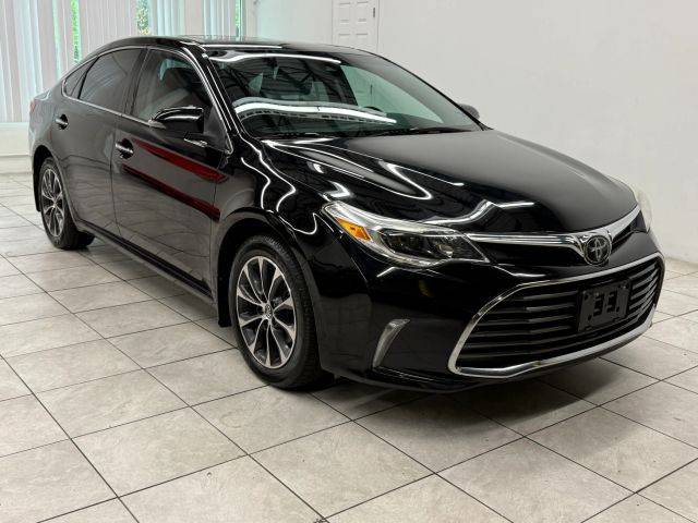 2018 Toyota Avalon XLE Premium FWD photo