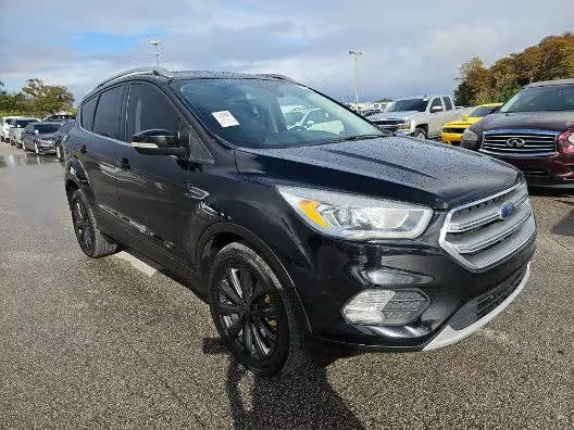 2017 Ford Escape Titanium 4WD photo