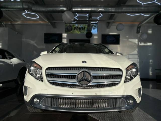 2017 Mercedes-Benz GLA-Class GLA 250 AWD photo