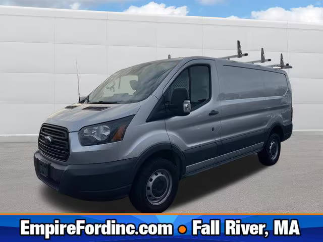 2017 Ford Transit Van  RWD photo