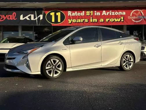 2017 Toyota Prius Three Touring FWD photo