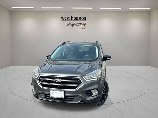 2017 Ford Escape Titanium FWD photo